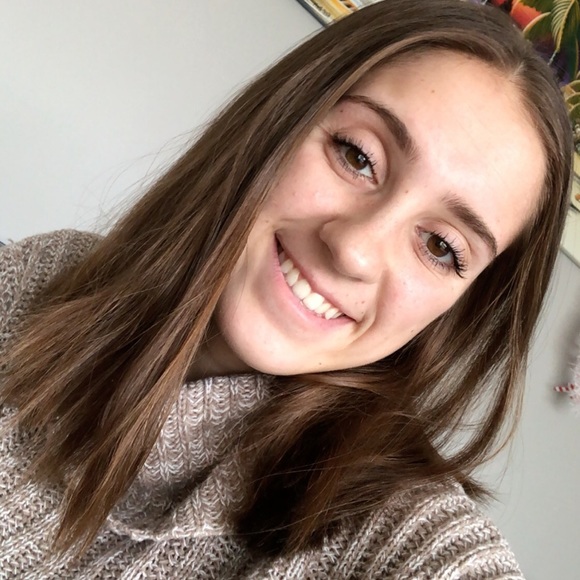 Meet the Posher Other - Meet your Posher, Kamila